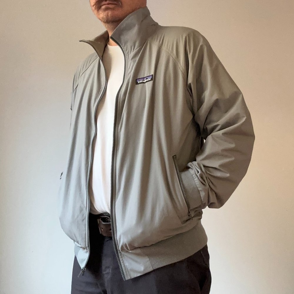 Patagonia Men's Light Sage Green Windbreaker Jacket